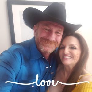 Meet your Posher, Ernie n buffie